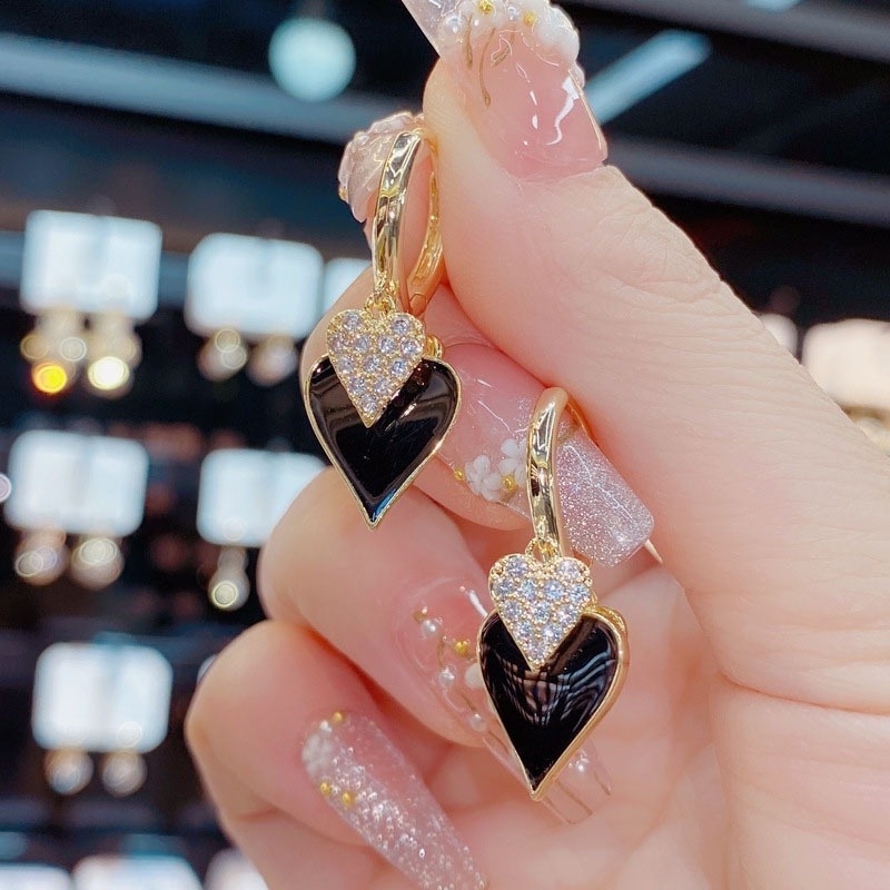 Khuyên Tai Đính Đá Ngọc Trai Nhân Tạo Phong Cách Hàn Quốc Sang Trọng