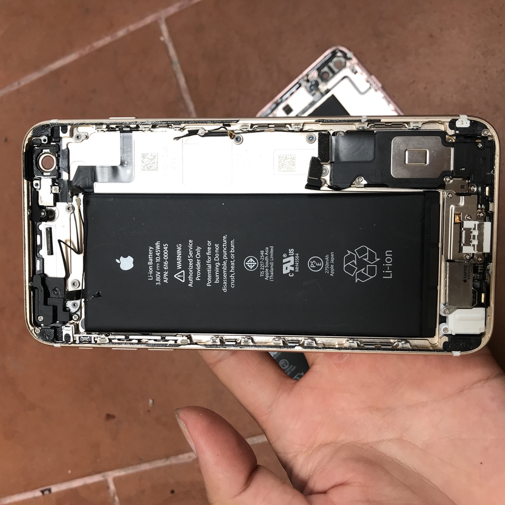 Cụm lưng iphone 6s và 6s plus, full linh kiện