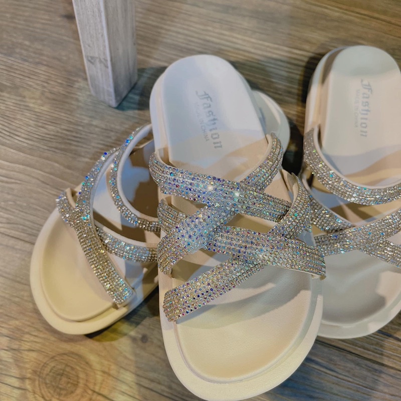 Lê quai đá ve hàng sl it . full box sieu đẹp #330k full box full size : 35-39