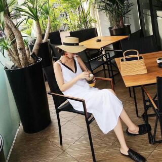 Đầm suông hở kèm bra