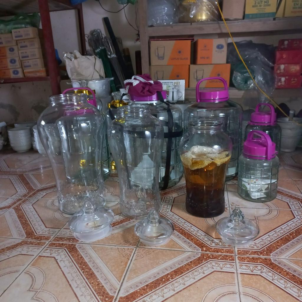 BÌNH THỦY TINH NGÂM SÂM CHÂN MÂY, HÀNG THÁI LAN, TRONG SUỐT, DÀY DẶN. 5L, 10L, 15L