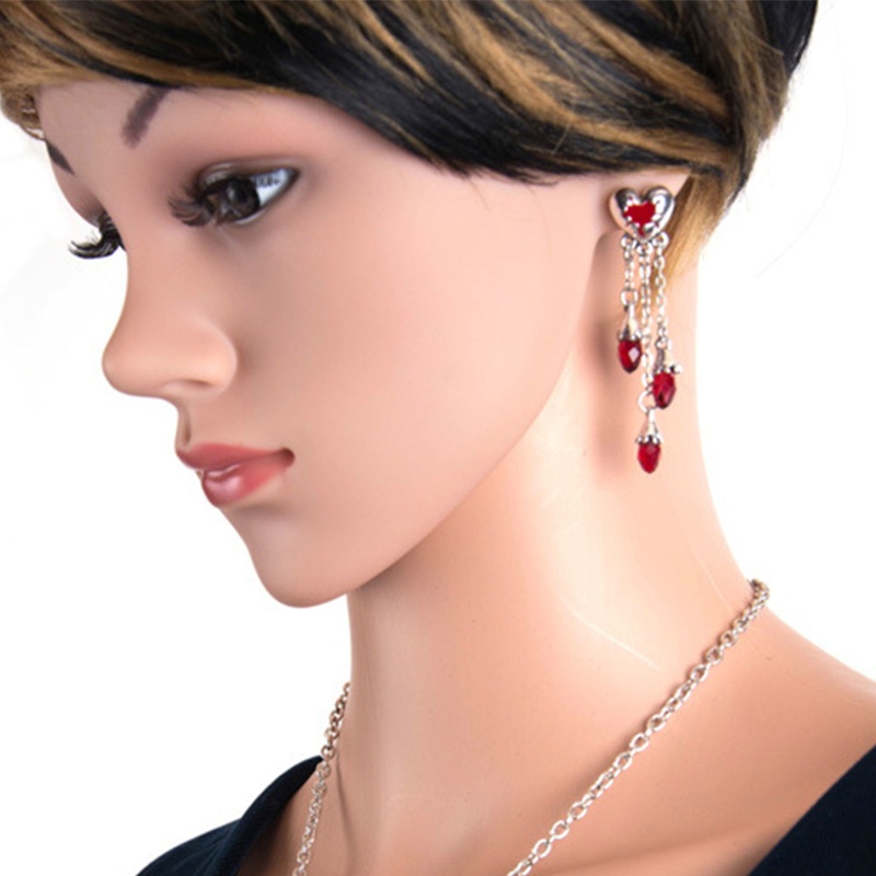 Khuyên Tai Tua Rua Hình Trái Tim Đính Đá Thủ Công Phong Cách Halloween