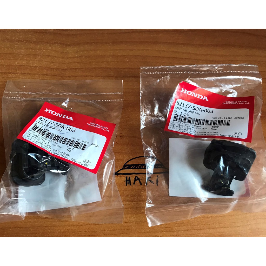 Chốt cài, kẹp nhựa bằng ghế sau Honda Civic 2006-2016 82137-SDA-003