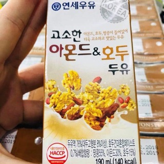 Sữa hạt hanh nhân óc chó yonsei