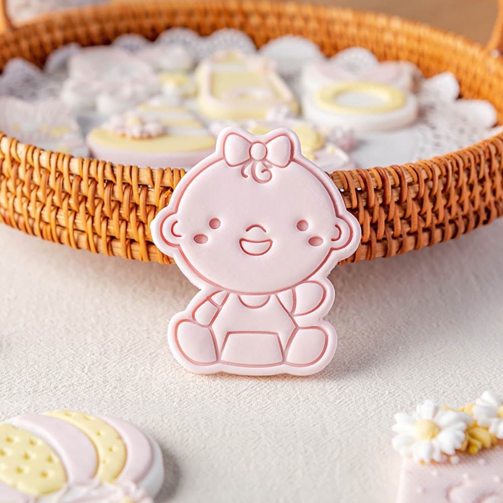 Bộ Khuôn Cắt Bánh Quy Tạo Hình Cô Gái Xinh Xắn