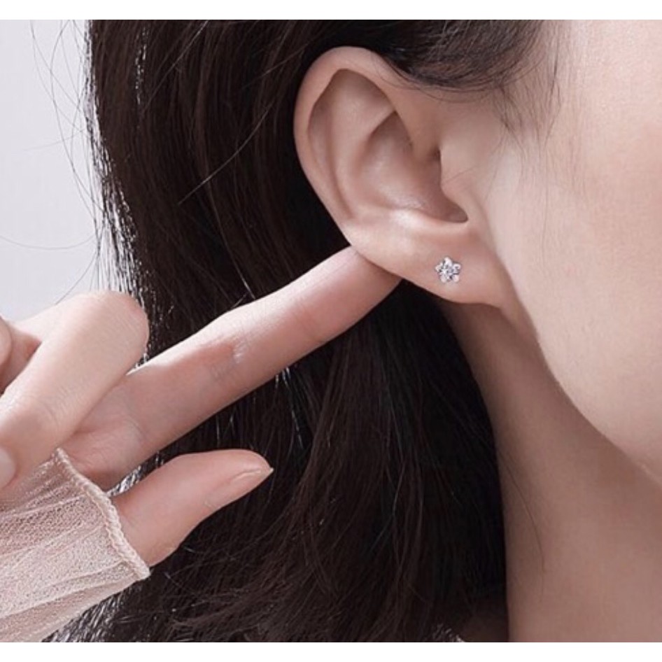 Bông tai sao đá bạc ta