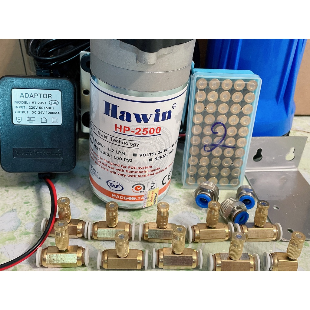 Bộ phun sương làm mát 5,10,15,20 đầu phun- bơm hawin chính , làm mát hiên nhà,quán cà phê, phun sương tạo ẩm cho lan