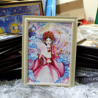 Tranh cô Chín treo tường 25x35cm chất liệu vải phủ bóng + khung composite xịn xò