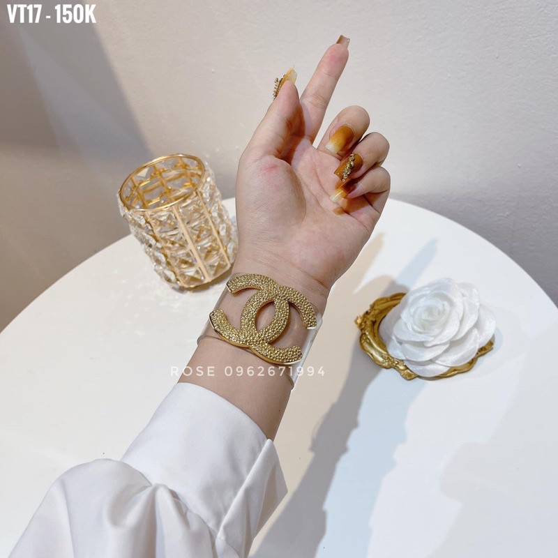 Lắc Tay Chanel Thời Trang Bản Lớn Mã VT17, Ảnh Thật, Hàng Có Sẵn. Giao Hàng Nhanh Chóng