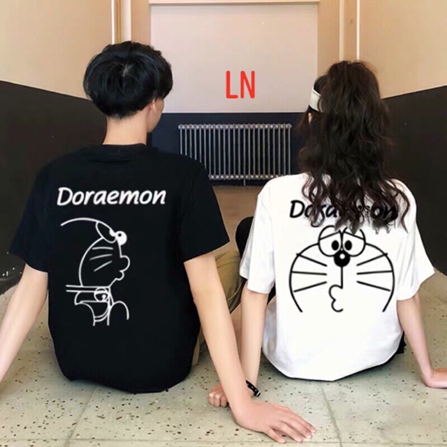 Đôi mèo cộc tay