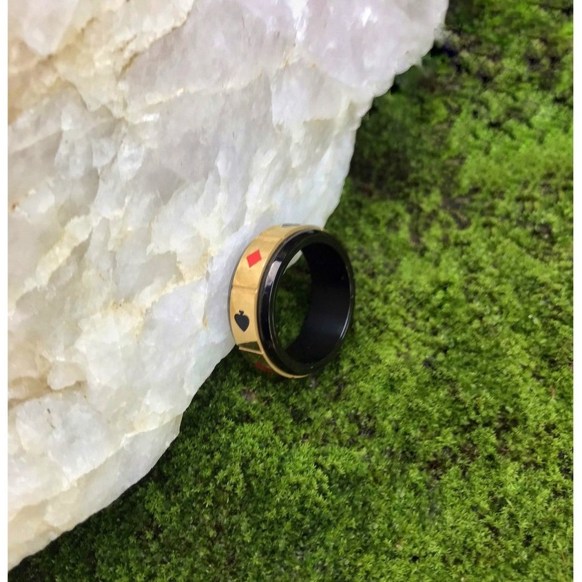 Nhẫn thời trang nam nữ TITAN tâm xoay black jack ma mị hoạ tiết poker bao quanh - Mẫu N021