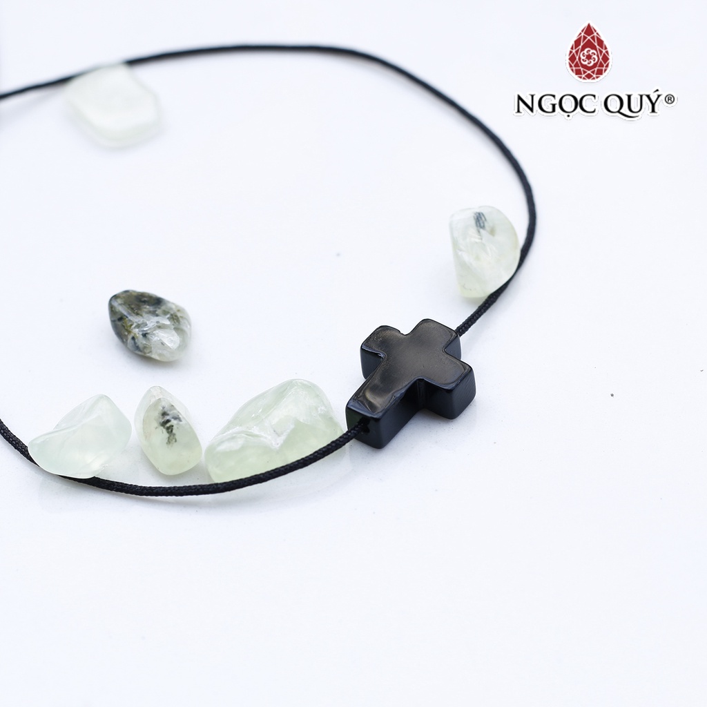Mặt dây chuyền thánh giá xỏ ngang đá mã não đen - Ngọc Quý