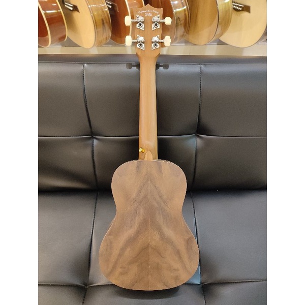 Đàn Ukulele Concert size 23inch Full Gỗ / Hàng Chất Lượng Chính Hãng