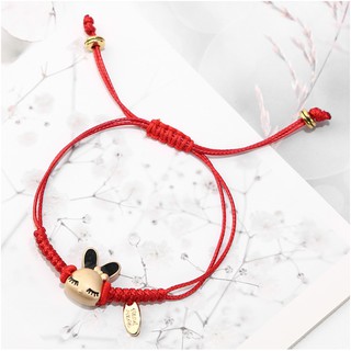 Dây đỏ đeo tay may mắn dễ thương