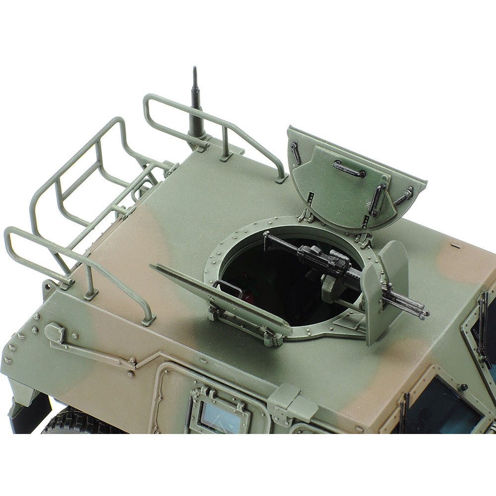 35368 Mô hình xe bọc thép quân sự 1/35 SCALE JAPAN GROUND SELF DEFENSE FORCE LIGHT ARMORED VEHICLE