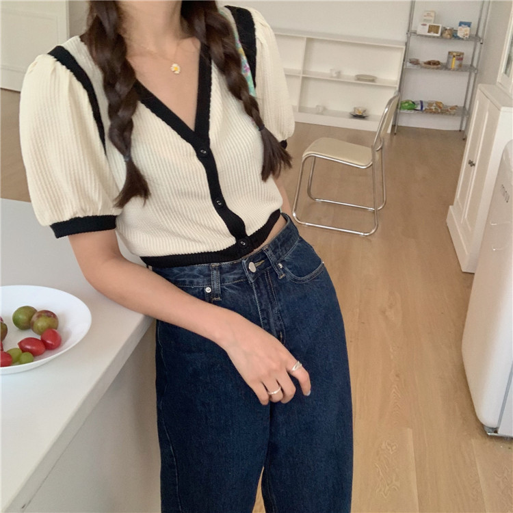 Áo Lửng Ngắn Tay Cổ Tim Phong Cách Hàn Quốc Dành Cho Nữ