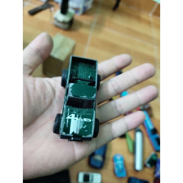 Tổng hợp những chiếc xe mô hình tomica toyota hilux