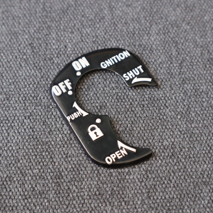 TEM DÁN Ổ KHÓA TRANG TRÍ XE WINNER BẰNG NHÔM CHỐNG TRẦY XƯỚC ( nhiều màu )