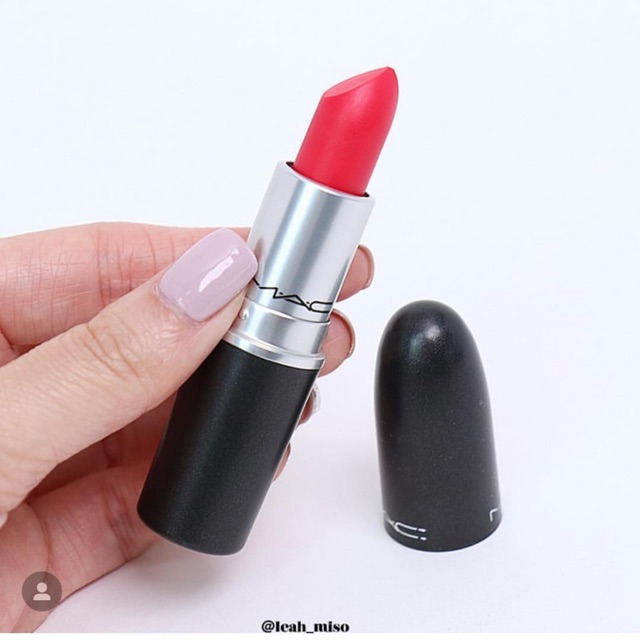 Son mac đỏ hồng san hô