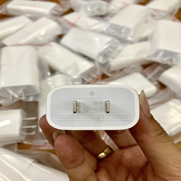 Cóc cáp xạc 18W chuẩn zin chính hãng