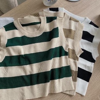 Áo Len Mongtoghi Croptop Kẻ Ngang, Áo Len 3 Lỗ - Titto Closet