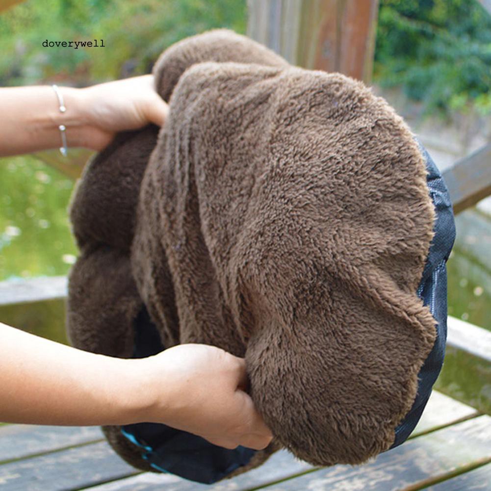 Nệm ấm áp họa tiết chấm bi xinh xắn dành cho thú cưng