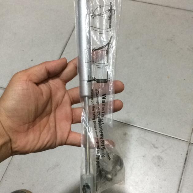 Cây pen nâng yên xe