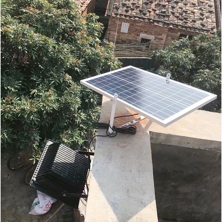 Đèn năng lượng mặt trời 40W -Đèn led năng lượng mặt trời 40W