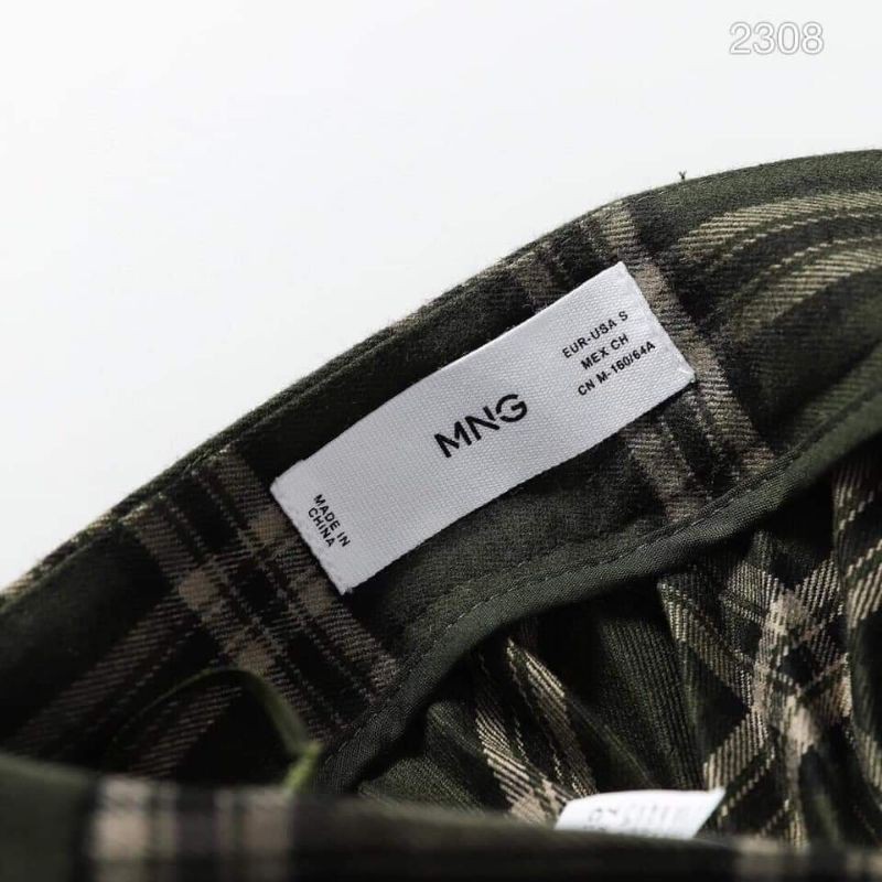 CHÂN VÁY XẾP LY KẺ MANGO