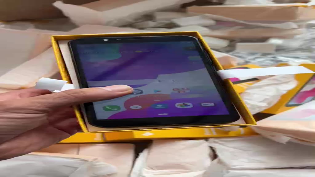 điện thoại Vsmart Bee 32G ram,Camera sau: 8 MP, Tiktok Youtube FB Zalo muot | BigBuy360 - bigbuy360.vn