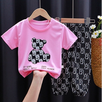 Bộ quần áo bé gái Familylove - Set quần áo trẻ em hình Gấu đáng yêu năng động chất liệu cotton 100% co giãn mềm mịn