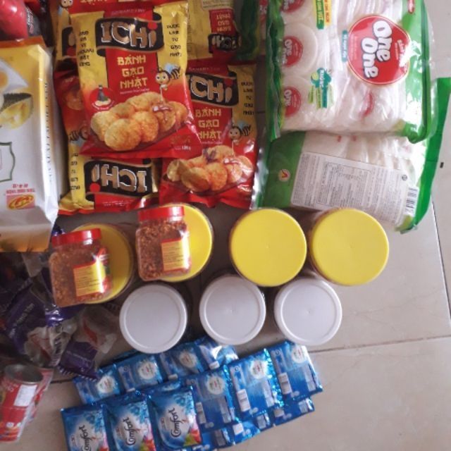 Combo đồ ăn vặt khách tự chọn