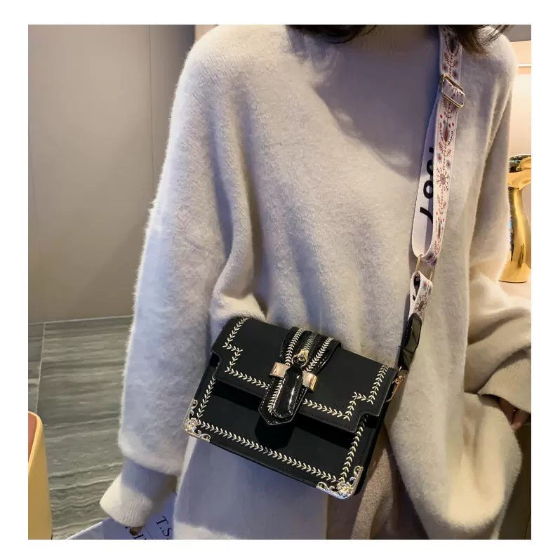 Túi đeo chéo Vituni túi xách nữ thiết kế nẹp viền da cao cấp cực đẹp TX19 | BigBuy360 - bigbuy360.vn