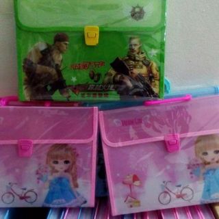 CẶP NHỰA NHIỀU NGĂN CHO BÉ ĐI HỌC THÊM