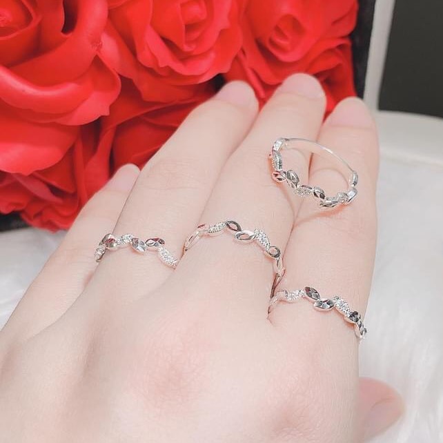 Nhẫn bạc nữ hình chiếc lá đan chéo nhau, chất liệu bạc ta cao cấp - Trang sức bạc Evasilver