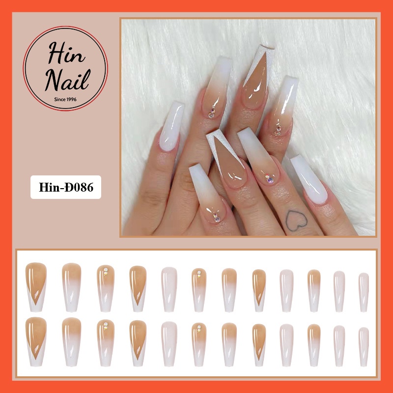 Móng tay giả đính đá form dài màu pastel mới