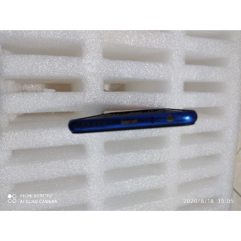 Khung xương màn hình redmi note 8 zin chính hãng tháo máy