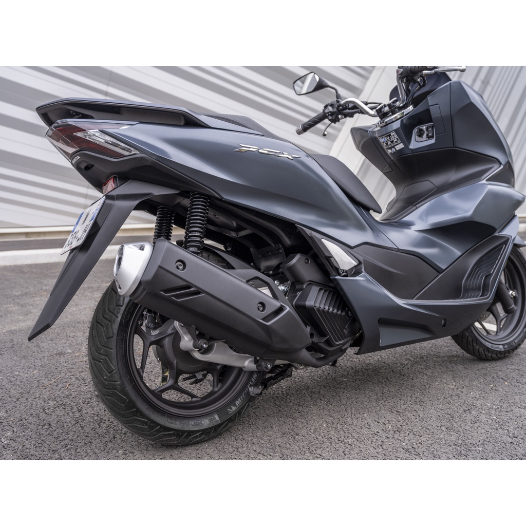 TEM PCX 2021 MÀU BẠC CHỮ NỔI HÀNG CAO CẤP SIÊU NÉT