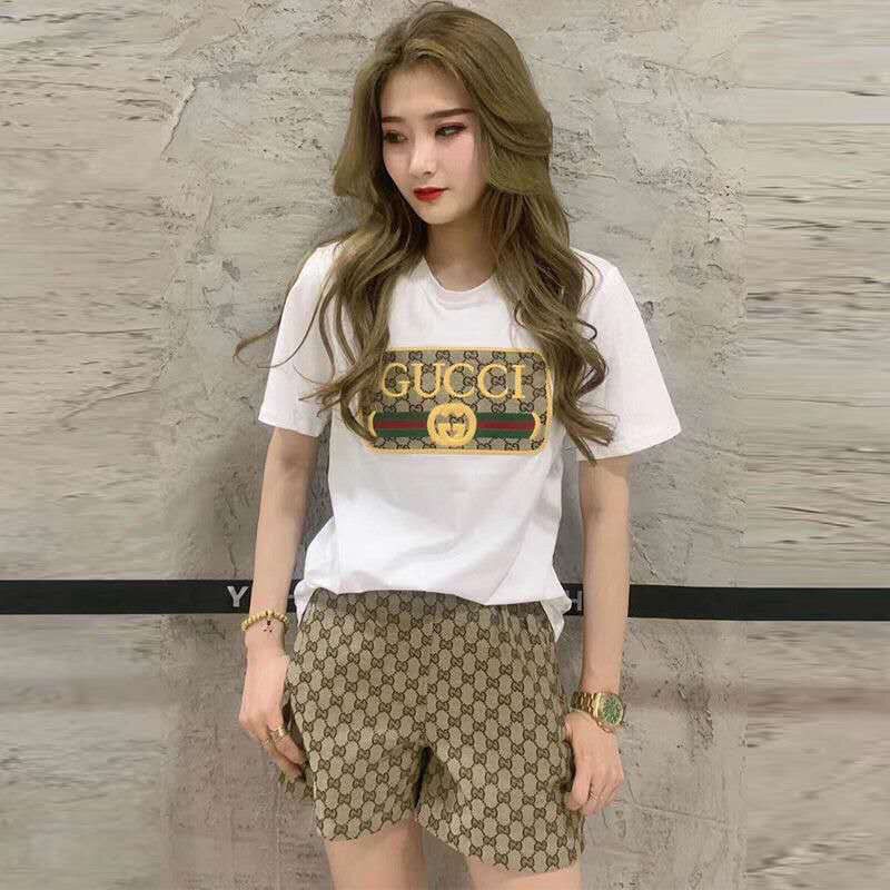 Set Áo Thun Ngắn Tay + Quần Short Ống Rộng Thời Trang Hàn Quốc
