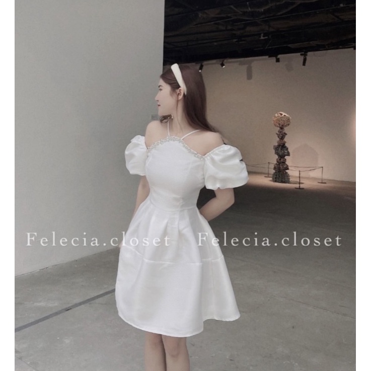 ĐẦM CỔ CHÉO VIỀN ĐÁ TAY BỒNG