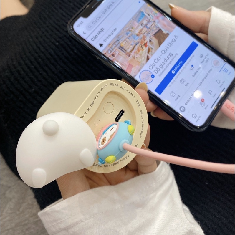 Máy sưởi kiêm sạc dự phòng bánh cuộn dễ thương mẫu mới nhất 10.000mAh - Ảnh thật shop chụp