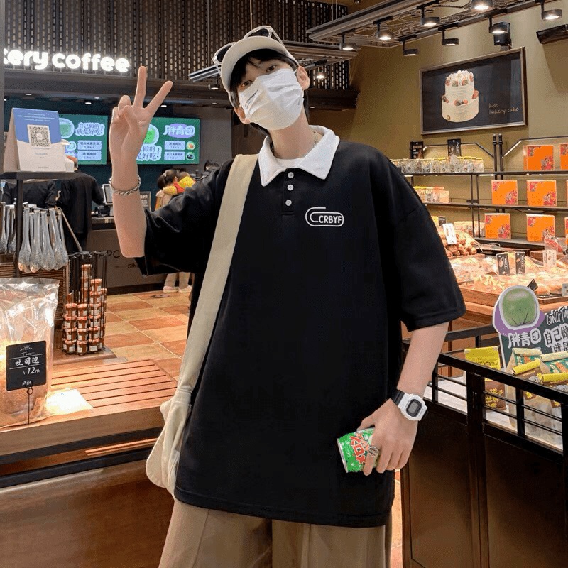 Áo Thun Nam Nữ Unisex Cổ Bẻ Cá Tính Mẫu Mới