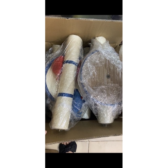 Cột cào móng, trụ cào cho mèo