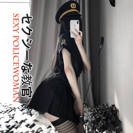 Bộ đồ ngủ hóa trang cảnh sát phong cách gợi cảm quyến rũ cho nữ