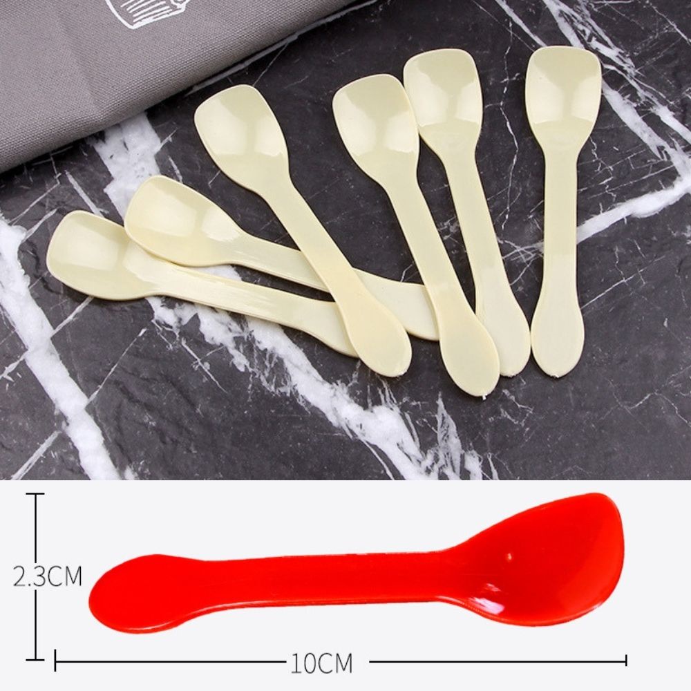 Muỗng ăn kem bằng nhựa sử dụng 1 lần màu sắc ngẫu nhiên tiện dụng