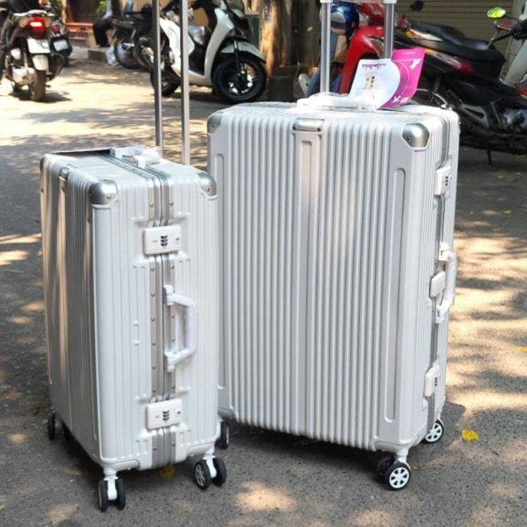 Size 29 Vali du lịch khung nhôm cao cấp TRAVELKING-208 chính hãng Hùng Phát - Bảo hành 5 năm