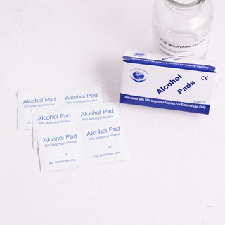 Bộ 2 miếng cồn lau móng tay Alcohol Pad