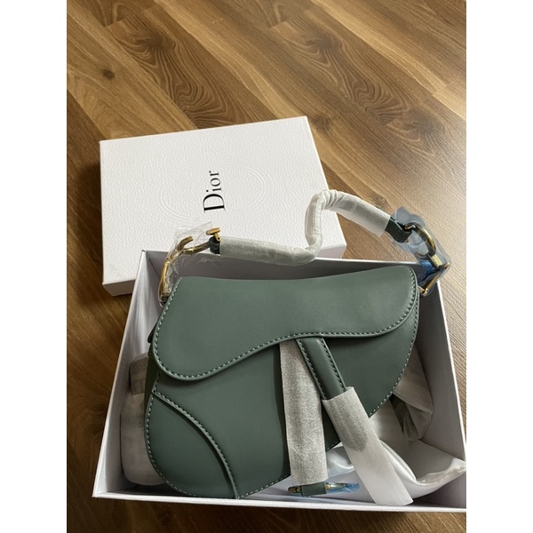 Túi Dior yên ngựa !
