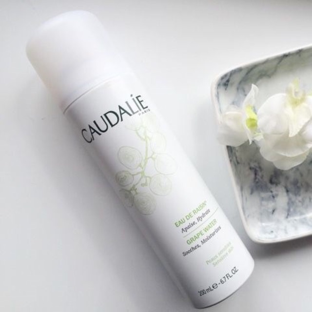 Xịt khoáng Caudalie grape water 200ml | BigBuy360 - bigbuy360.vn