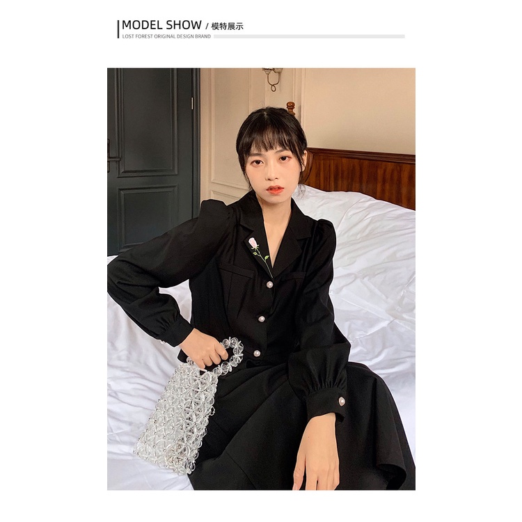 Bộ đầm hai mảnh kiểu vest cài nút dáng ôm thời trang xuân thu phong cách Pháp retro thêu họa tiết hoa hồng dành cho nữ | BigBuy360 - bigbuy360.vn